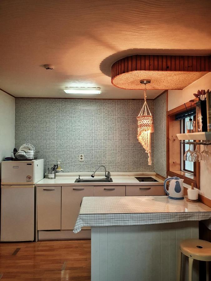 Popcorn House Pension Gapyeong Exterior photo